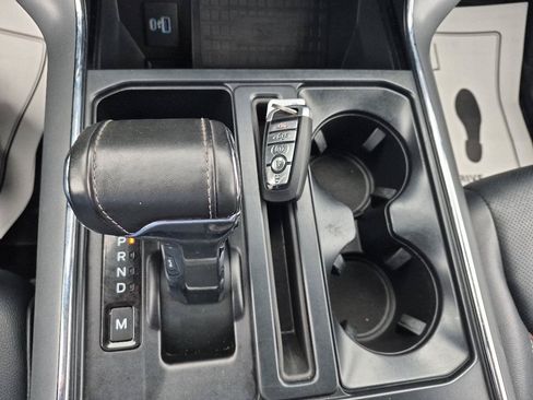 Used 2022 Ford F150 Lariat w/ Equipment Group 502A High AWD/4WD image 24