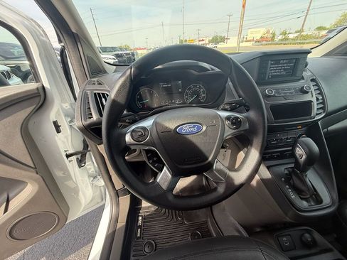 Used 2023 Ford Transit Connect XL image 16