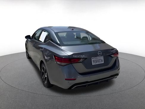Used 2025 Nissan Sentra SV FWD image 12
