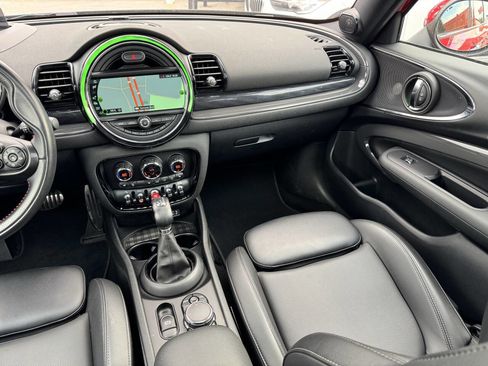 Used 2018 MINI Cooper Clubman S image 13