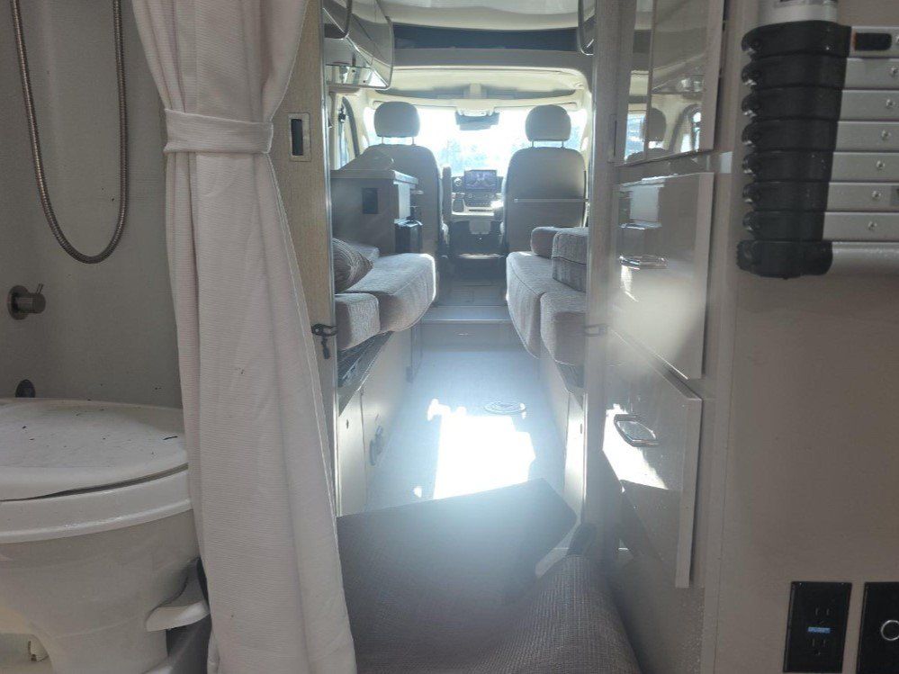 Used 2022 RAM ProMaster 3500 w/ Premium Convenience Group FWD image 11