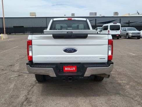 Used 2018 Ford F250 XL w/ Power Equipment Group RWD image 7