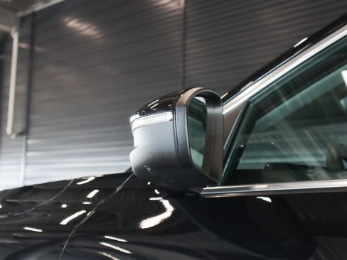 Certified 2025 Audi Q5 Premium w/ Convenience Package image 31