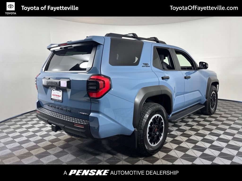 Certified 2025 Toyota 4Runner TRD Off-Road Premium AWD/4WD image 18