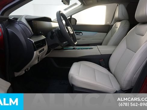 Used 2025 Nissan Murano SL AWD/4WD image 16