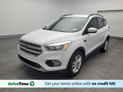 Used 2018 Ford Escape SE image 1