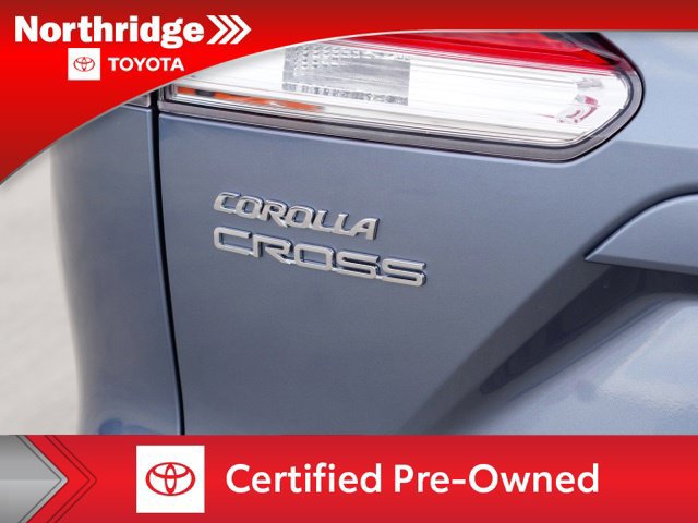 Certified 2025 Toyota Corolla Cross LE FWD image 9