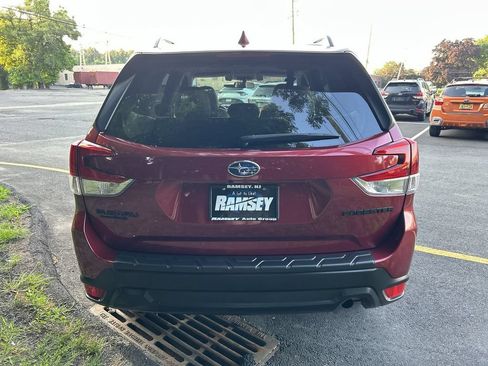 Certified 2021 Subaru Forester Premium AWD/4WD image 26