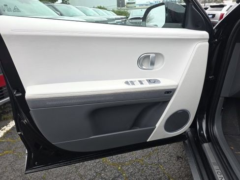 Certified 2023 Hyundai Ioniq 5 Limited image 8