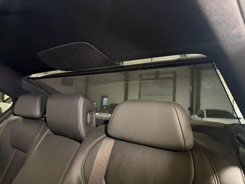 Used 2019 BMW 740i w/ M Sport Package image 43