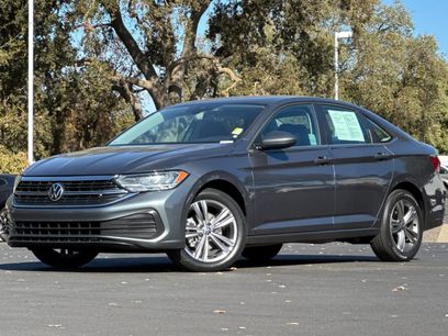 Used 2022 Volkswagen Jetta SE