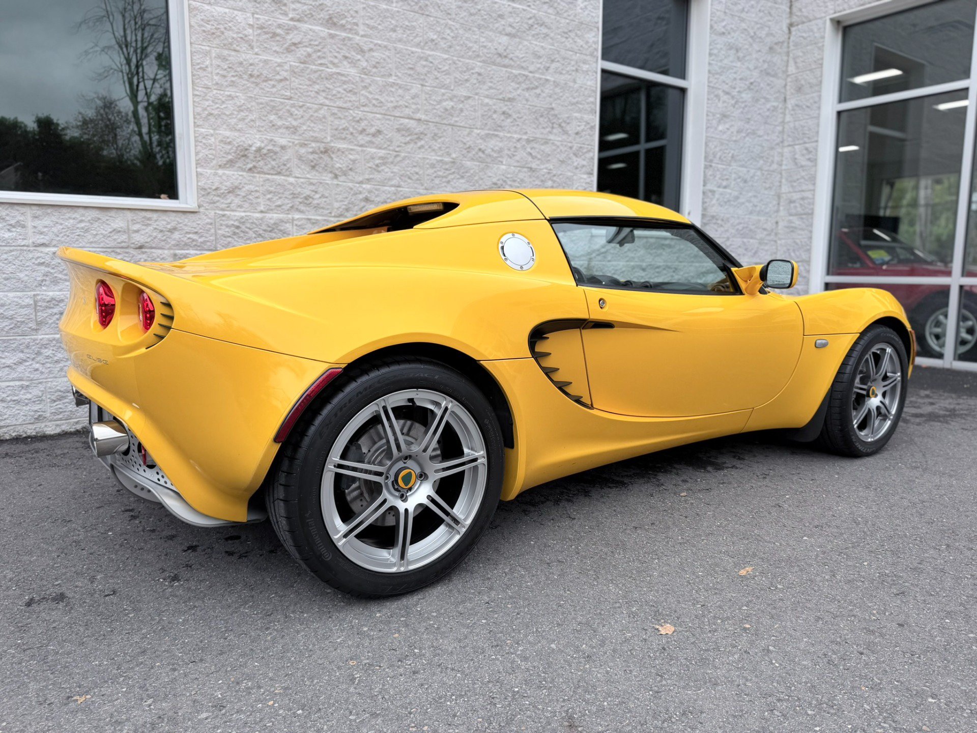 Used 2006 Lotus Elise RWD image 22