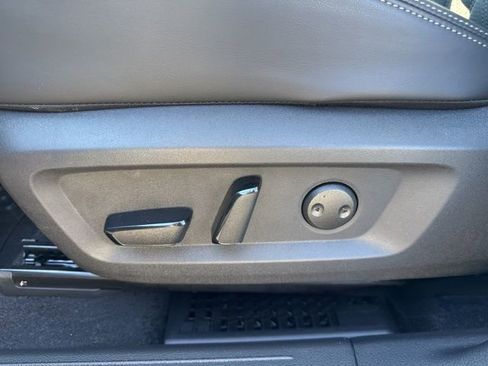 Used 2026 Nissan Rogue Platinum w/ Platinum Premium Package image 14