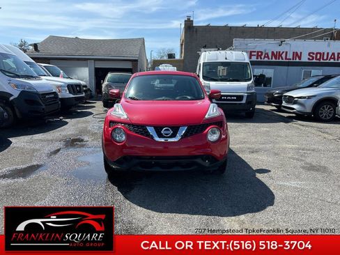 Used 2015 Nissan Juke S image 2