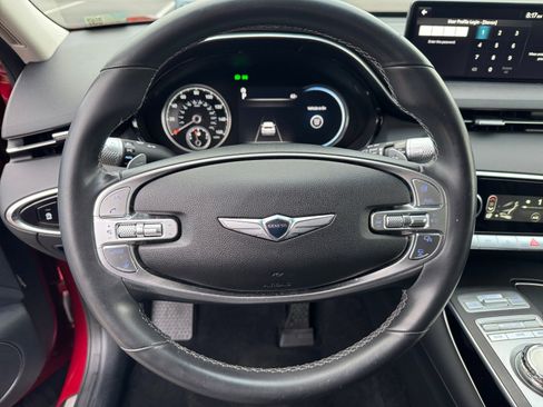 Used 2023 Genesis GV70 2.5T image 9