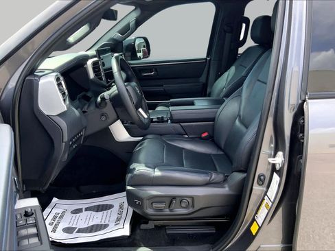 Used 2023 Toyota Tundra Platinum RWD image 8
