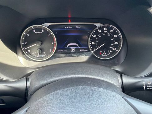Used 2022 Nissan Sentra SV w/ Trunk Package FWD image 30