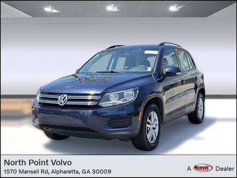 Used 2016 Volkswagen Tiguan S image 1