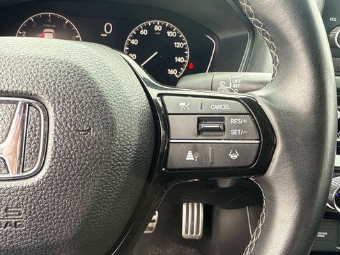 Used 2025 Honda Civic Sport image 7