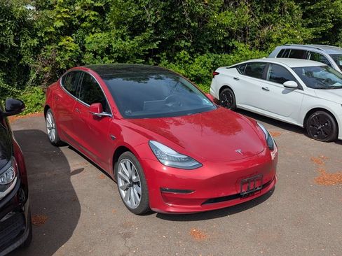 Used 2019 Tesla Model 3 Standard Range Plus RWD image 8