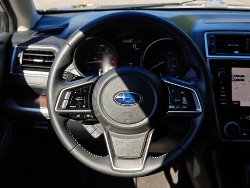 Used 2018 Subaru Outback 2.5i Limited AWD/4WD image 14