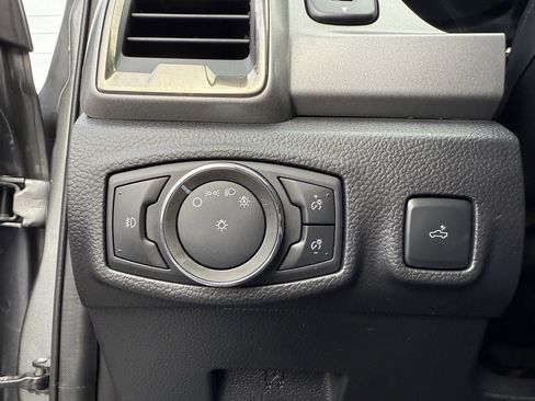 Used 2021 Ford Ranger XLT w/ Equipment Group 302A High image 19