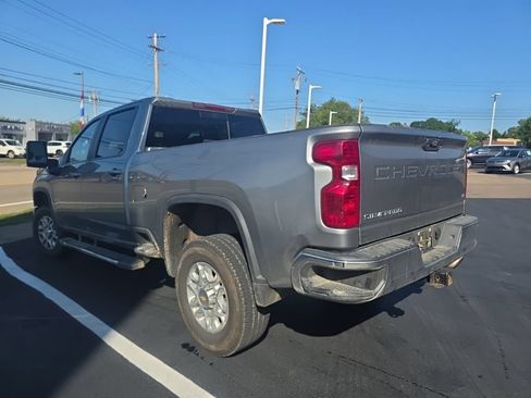 Used 2026 Chevrolet Silverado 2500 LT w/ Convenience Package AWD/4WD image 11
