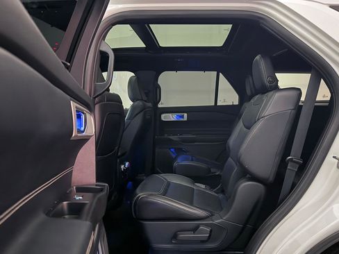 Used 2020 Ford Explorer ST w/ ST Street Pack AWD/4WD image 23