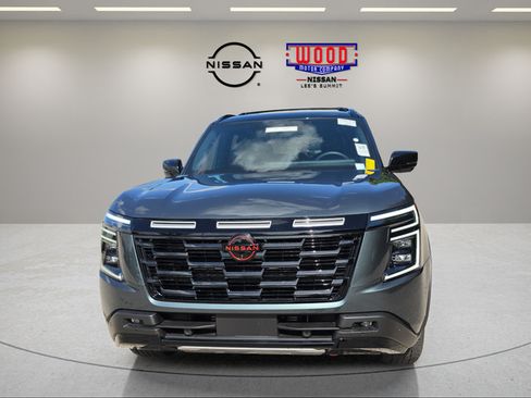Used 2025 Nissan Armada PRO-4X AWD/4WD image 6