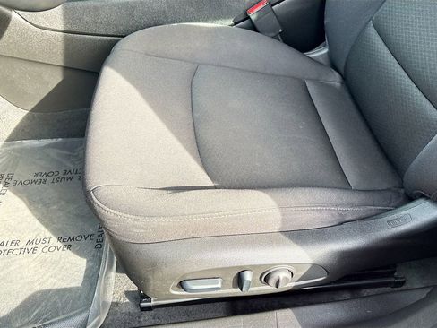Used 2024 Chevrolet Malibu RS FWD image 19