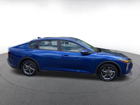 Used 2025 Kia K4 FWD image 15