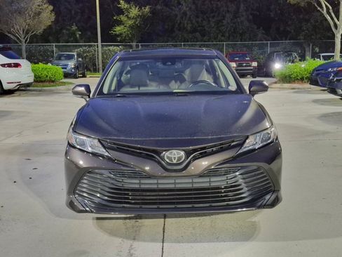 Used 2018 Toyota Camry LE w/ Audio Package FWD image 2