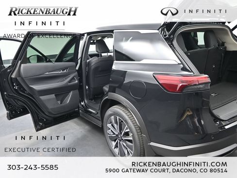 Certified 2026 INFINITI QX60 Luxe w/ Cargo Package AWD/4WD image 11