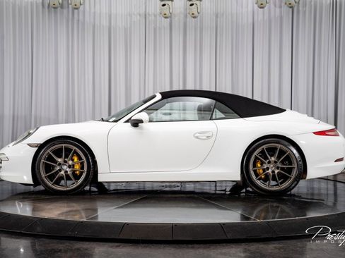 Used 2013 Porsche 911 Carrera image 8