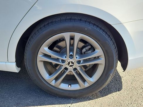 Certified 2020 Mercedes-Benz A 220 image 13