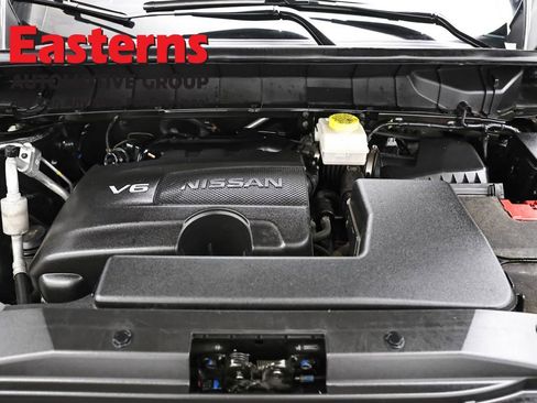 Used 2023 Nissan Pathfinder SL w/ Lighting Package (N92) AWD/4WD image 7