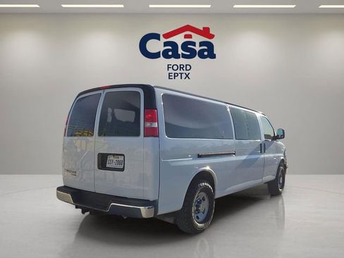 Used 2013 Chevrolet Express 3500 LT w/ LT Preferred Equipment Group image 3