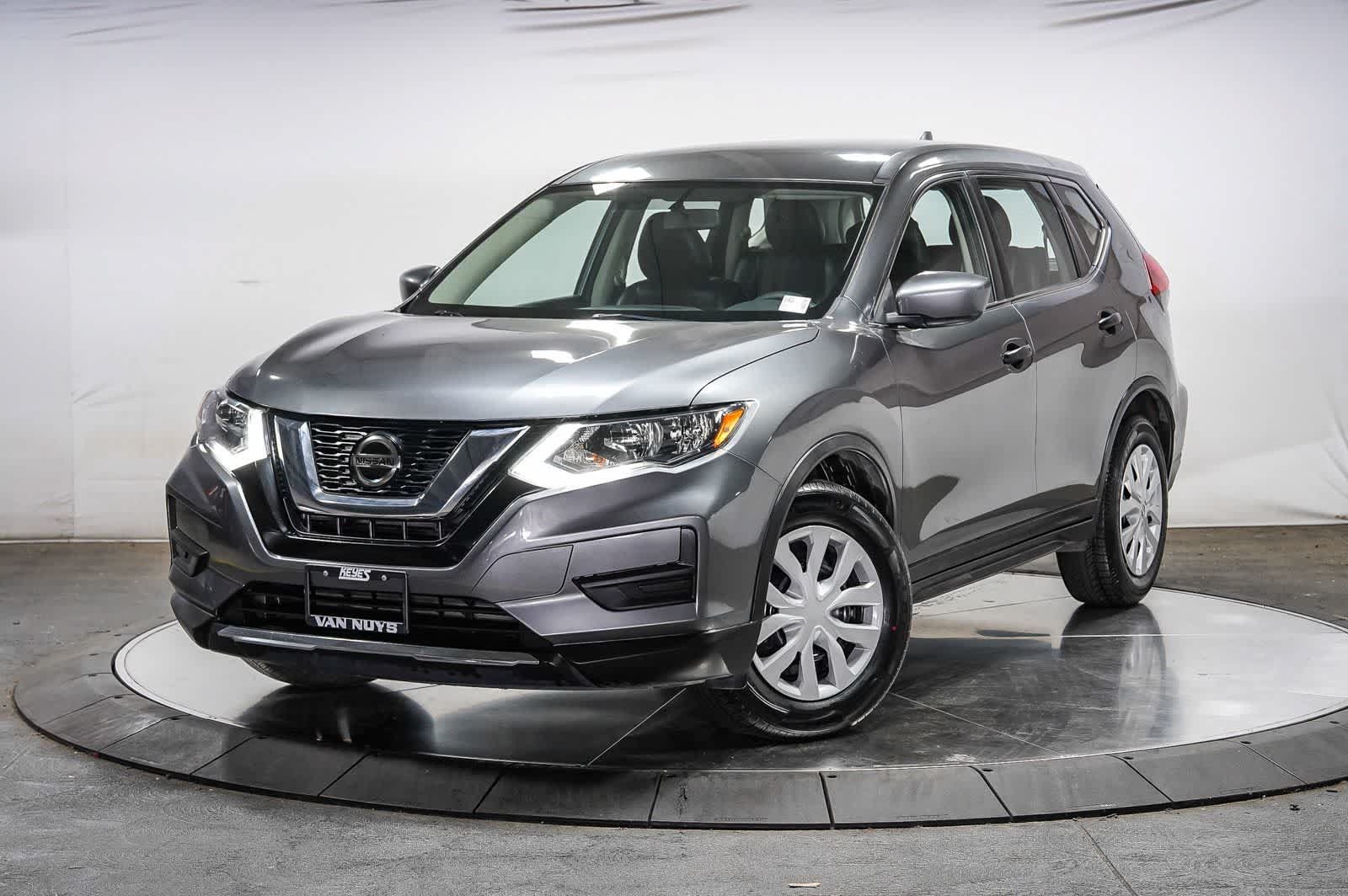 Used 2018 Nissan Rogue S FWD image 1