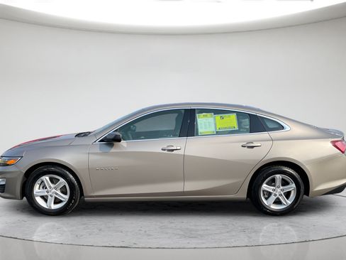 Used 2022 Chevrolet Malibu LT FWD image 6