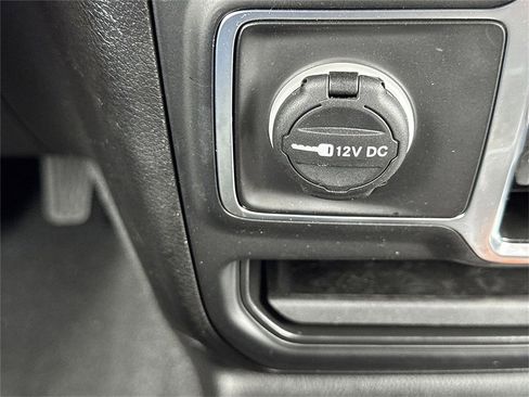 Certified 2025 Jeep Wrangler Sahara image 8