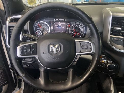 Used 2020 RAM 1500 Big Horn AWD/4WD image 11