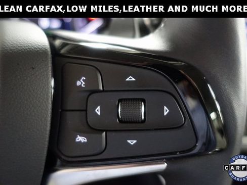 Used 2023 Buick Enclave Essence image 12