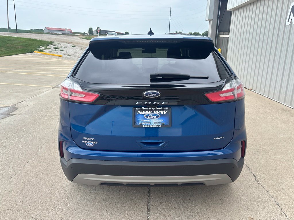 Certified 2023 Ford Edge SEL w/ Convenience Package AWD/4WD image 6