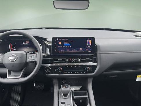New 2026 Nissan Pathfinder Platinum AWD/4WD image 7