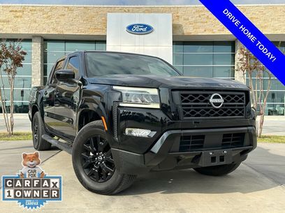 Used 2023 Nissan Frontier SV w/ Midnight Edition Package