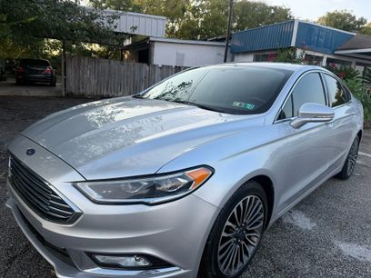 Used 2017 Ford Fusion SE w/ Fusion SE Technology Package