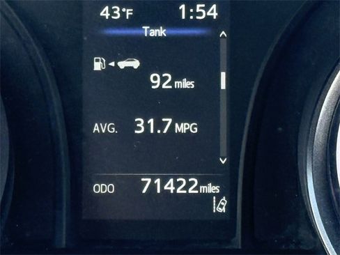 Used 2022 Toyota Camry SE image 15