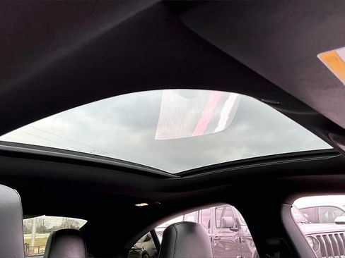 Used 2020 Mercedes-Benz CLA 250 image 26