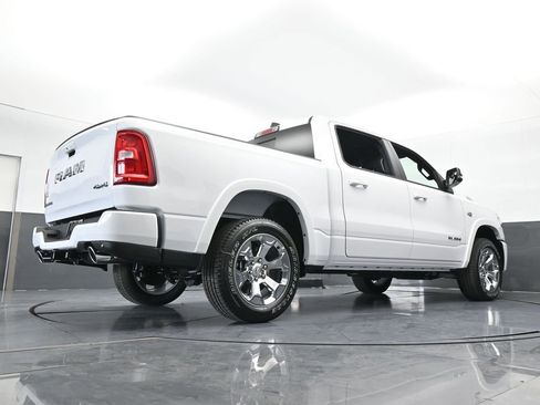 New 2026 RAM 1500 4x4 Crew Cab image 55