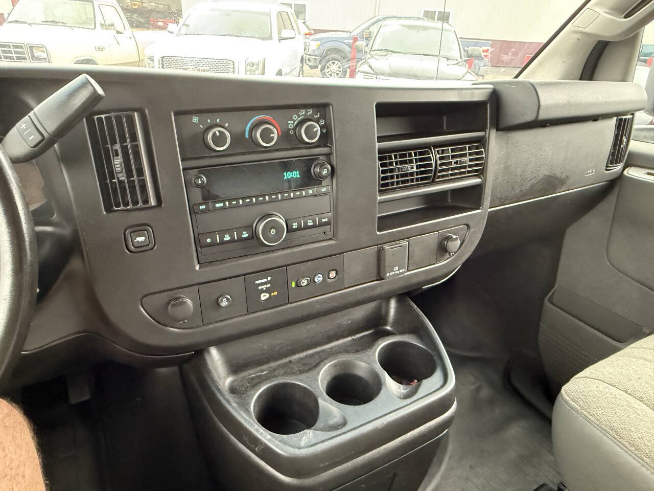 Used 2021 Chevrolet Express 3500 w/ Power Convenience Package RWD image 13